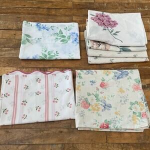 7 Vtg Pillowcases 2 pair 3 Single Multicolor Flowers Retro Chic Shabby Chic